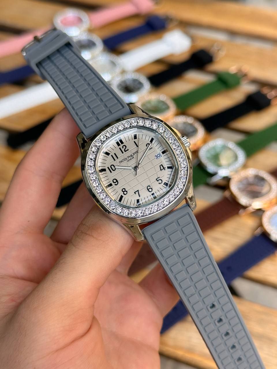 Watch Patek Philippe slide 2